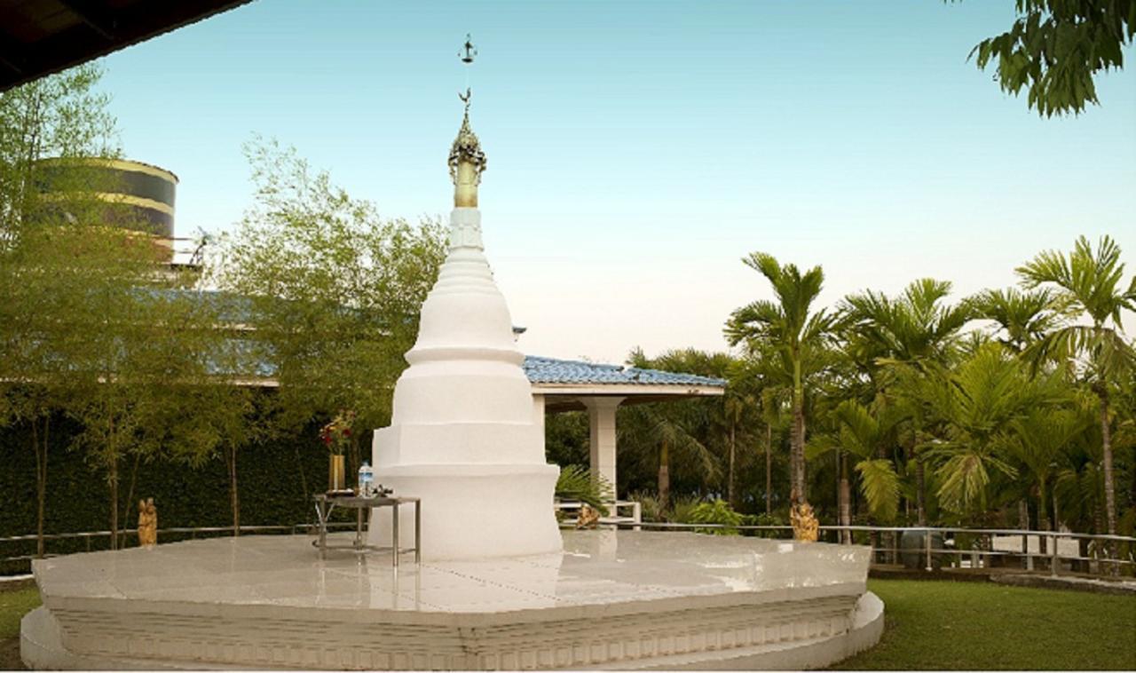 Myanmar Life Hotel Yangon Esterno foto