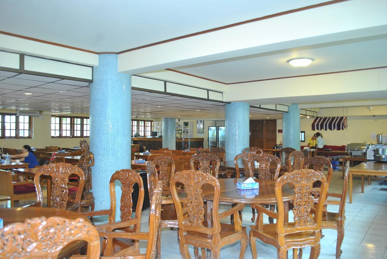 Myanmar Life Hotel Yangon Esterno foto